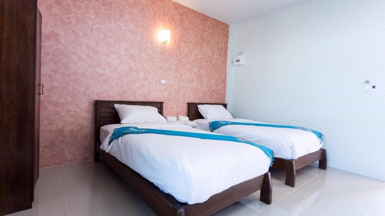 Benya Hotel 난 외부 사진