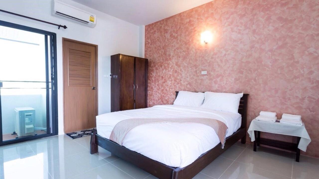 Benya Hotel 난 외부 사진