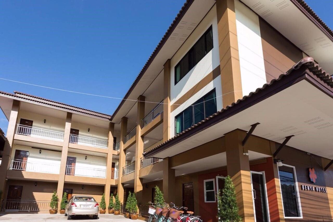 Benya Hotel 난 외부 사진
