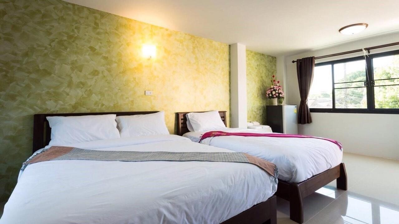 Benya Hotel 난 외부 사진