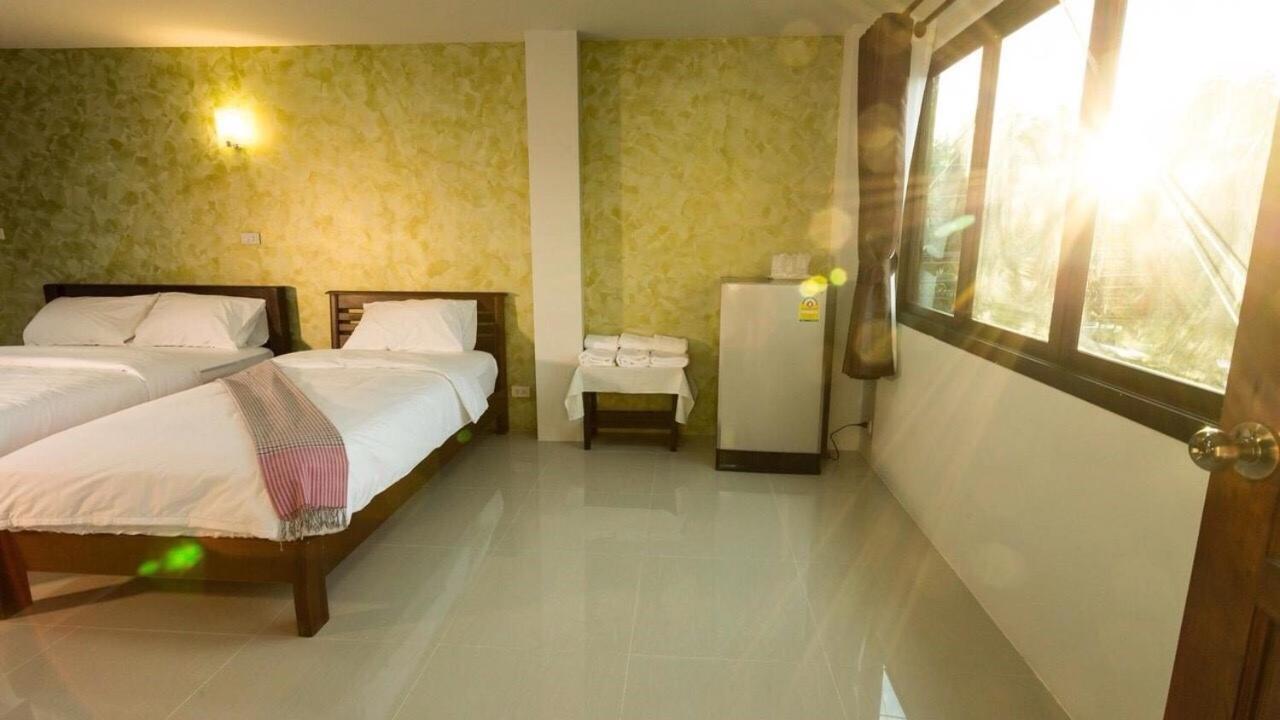 Benya Hotel 난 외부 사진